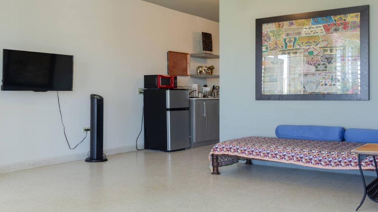 La Esmeralda Pr Pensión 3*